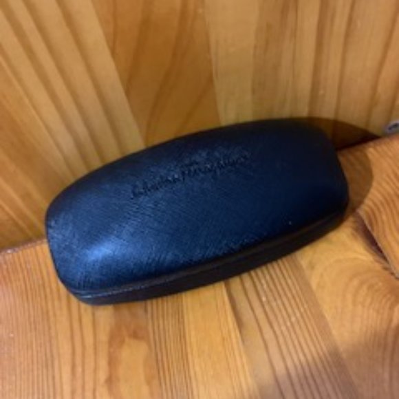 Salvatore Ferragamo Large sunglass case Salvatore Ferragamo - Picture 2 of 5